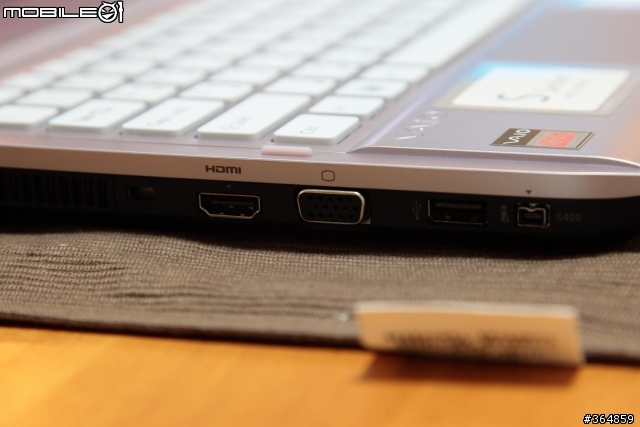 輕薄典雅 SONY VAIO VPCS135FW/P 開箱