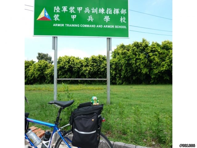 【遊記分享】鐵馬浪人之流浪全台灣~~DAY9~~終於在民國100年前PO完了，祝大家新年快樂~~