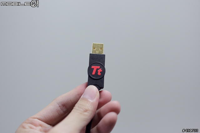 四季都讓手吹電風～曜越電競鍵盤 CHALLENGER 實測分享