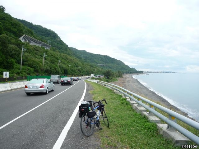 【遊記分享】鐵馬浪人之流浪全台灣~~DAY9~~終於在民國100年前PO完了，祝大家新年快樂~~
