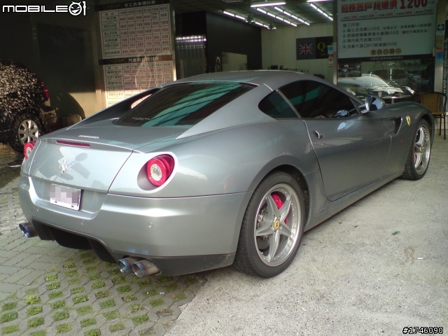 感謝天!  終於遇見法拉利599GTB HGTE  加  California