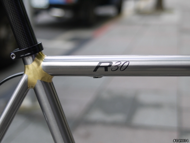 ﹝首開﹞清漆銅焊小徑車Speedone R30(Thousand)