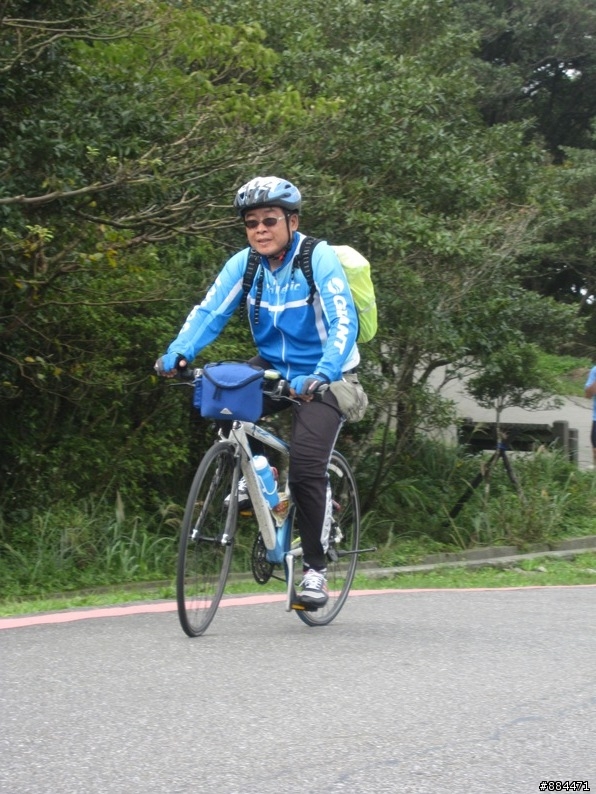 大屯山助航站末端車友相片
