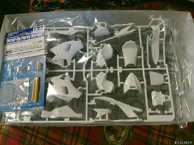 [簡易開箱]TAMIYA YAMAHA 09 YZR-M1