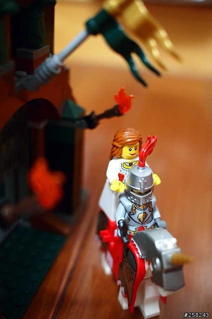 【西西分享】LEGO樂高-Kingdoms系列 監獄塔營救行動