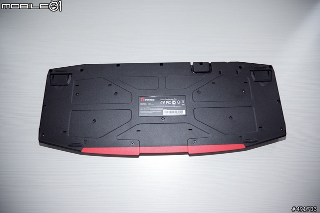 四季都讓手吹電風～曜越電競鍵盤 CHALLENGER 實測分享