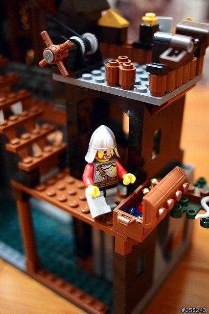 【西西分享】LEGO樂高-Kingdoms系列 監獄塔營救行動
