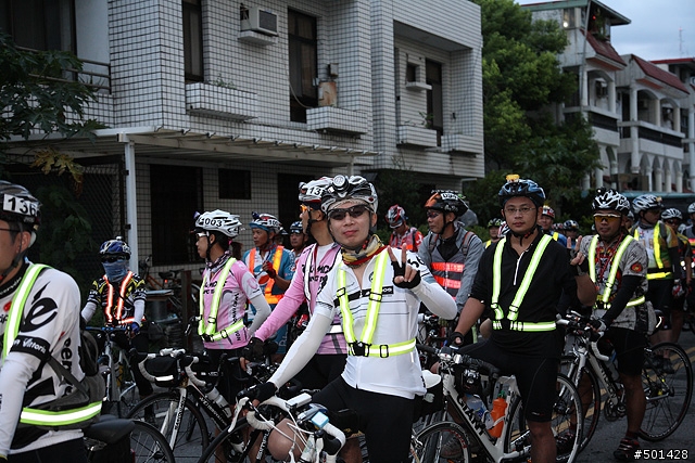 2010.10.16 台東瘋300k (圖多慎入)