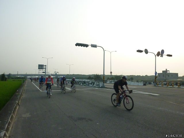 2010-10-2-NS~200k(邊騎邊拍)