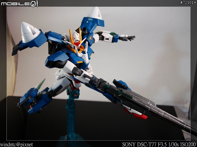 換裝而出 Gundam OO Seven Sword/G
