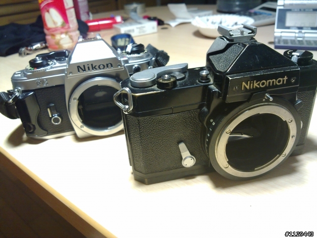 D90   D3100 心中的疑惑 已補上舊鏡頭照~老爸2~30年以上的老戰友登場