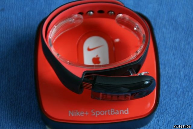 Nike LunarGlide+2與Nike+ Sport Band測試分享