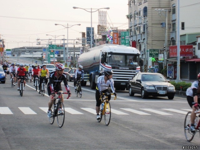 200/400K 做支援車  亂亂拍