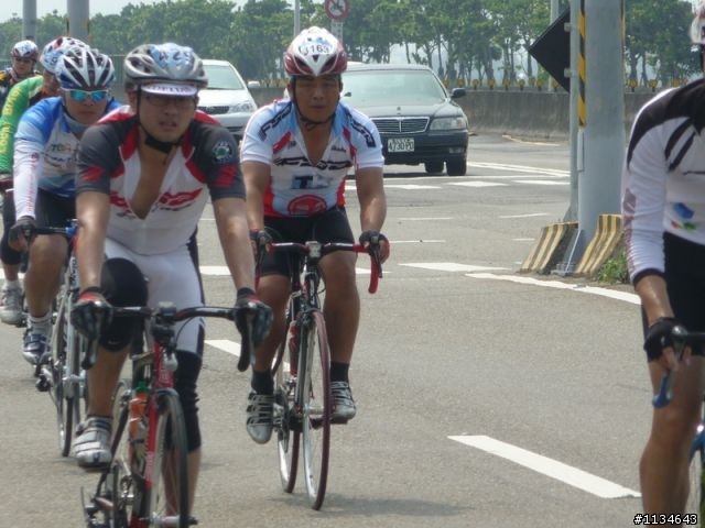 2010 西濱極限挑戰 400K - 風情海岸前加油站 約11:1X am