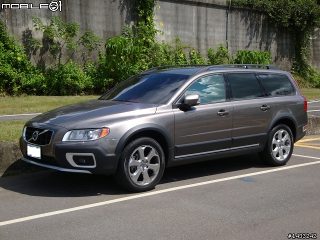 2011 XC70 海岩灰