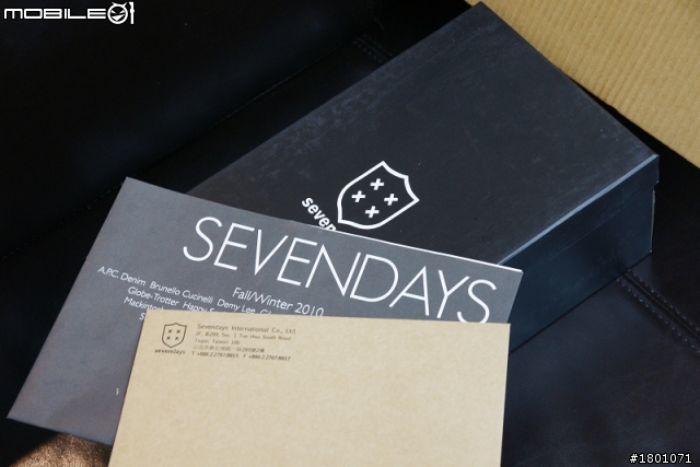 Sevendays 銀白色低筒鞋開箱文