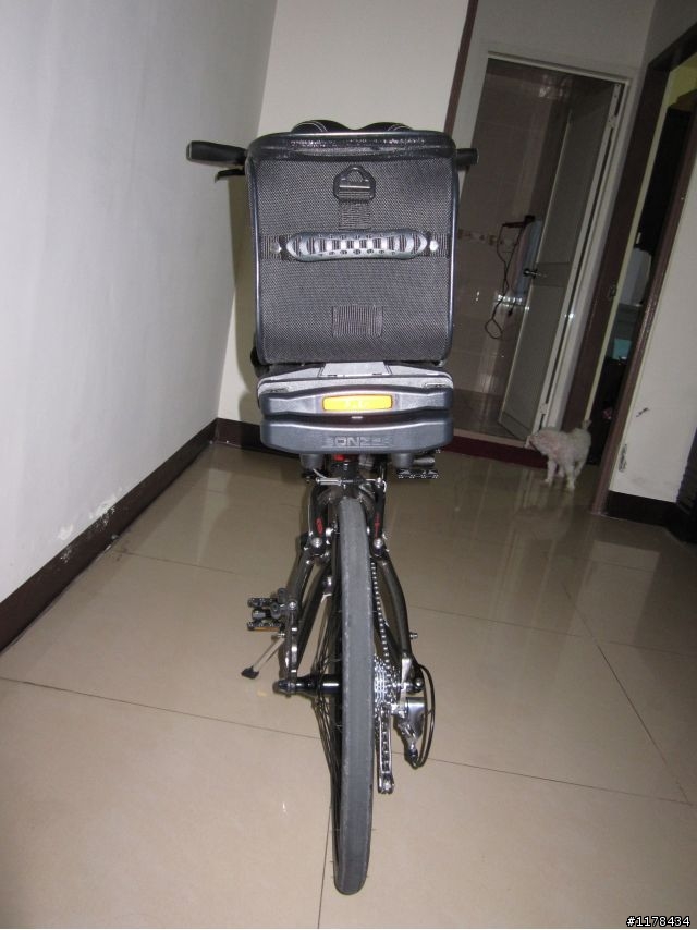 摺疊車~的新玩具