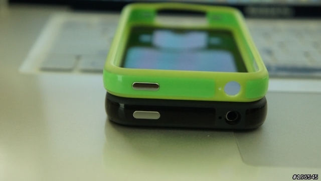 Apple IPHONE4 送的原廠保護套（追加正副廠照）