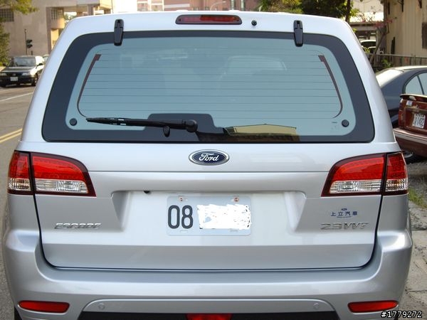2010 Escape2.3XLS 特仕版開箱文