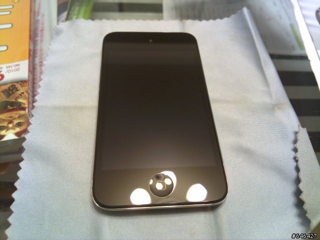 [開箱] ipod touch 4