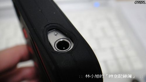 [分享] Case-Mate Torque iPhone 4 飛車胎紋-矽膠保護套