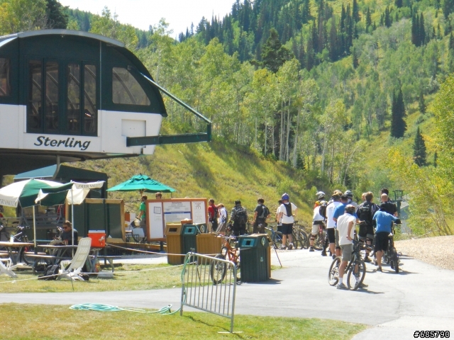 [分享] DH @ Dear valley, Utah、Bootleg canyon, Vegas & Canfieldbrothers