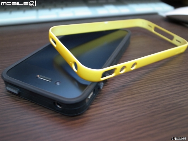 [分享] Reventon Yellow NEO HYBRID EX Series for iPhone 4