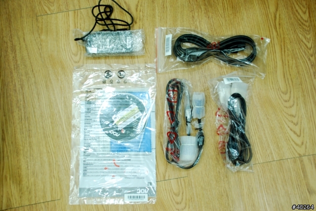 [開箱] 世界最薄23吋電腦螢幕 AOC e2343F