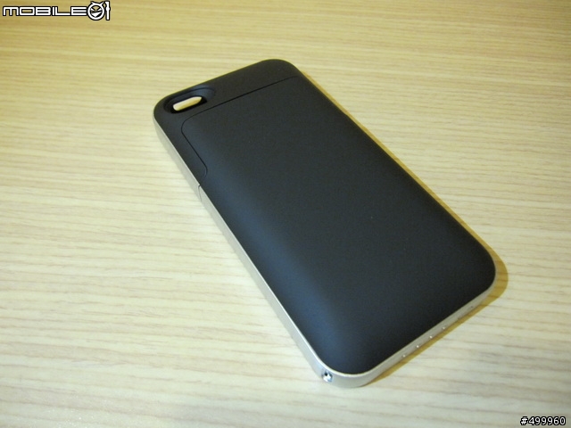 [開箱] iPhone 4 裝甲變身 !! 電量倍增 !! Mophie juice pack air for iPhone 4