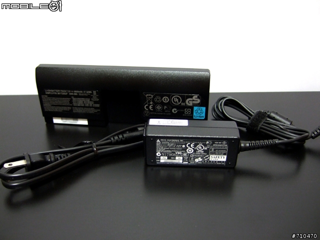 [ 開箱 ] T1005M開箱
