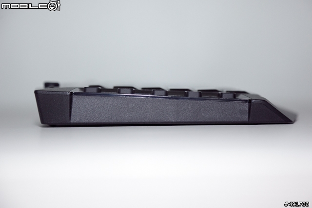 四季都讓手吹電風～曜越電競鍵盤 CHALLENGER 實測分享