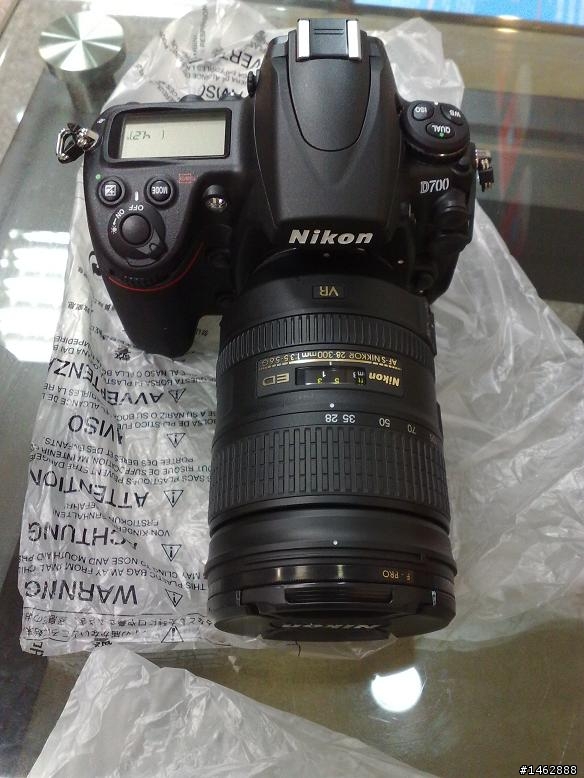 NIKON D700+Nikkor 28-300mm F3.5-5.6 G ED VR開箱文~