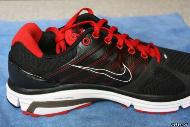 Nike LunarGlide+2與Nike+ Sport Band測試分享