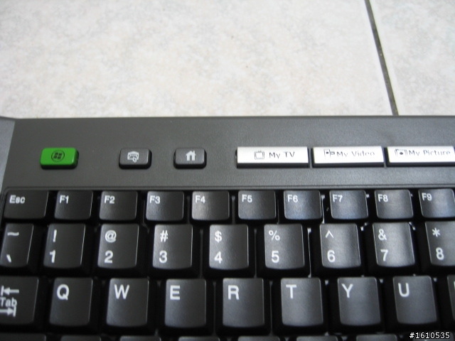 [開箱] ADESSO WKB-3200UB 多媒體鍵盤~初次開箱