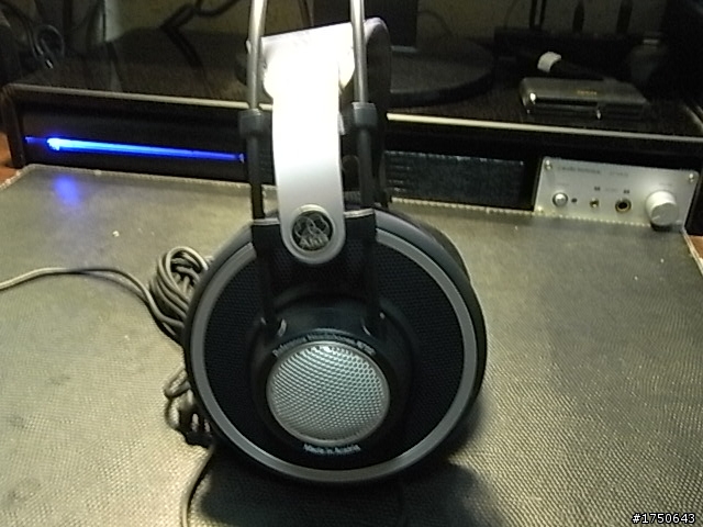 [開箱]AKG K702入手。追加越光耳擴一台