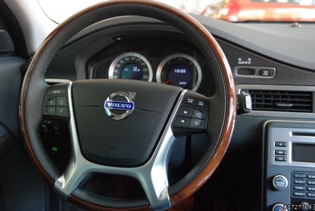 S40 第一次定保& MY2011 VOLVO XC70賞車