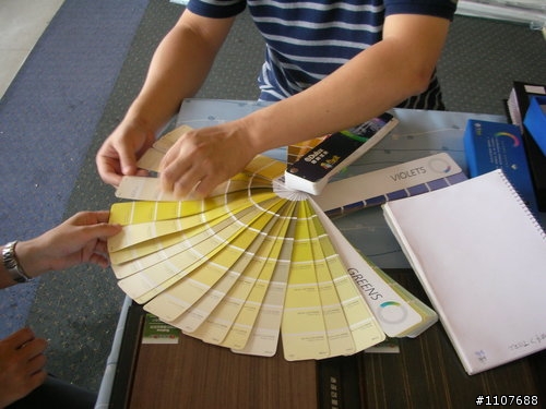 白居易-大不易--part7(裝潢施工--電器、燈具、壁紙、木地板挑選)