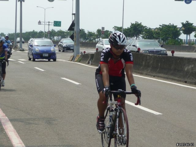 2010 西濱極限挑戰 400K - 風情海岸前加油站 約11:1X am