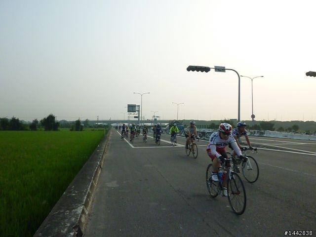 2010-10-2-NS~200k(邊騎邊拍)
