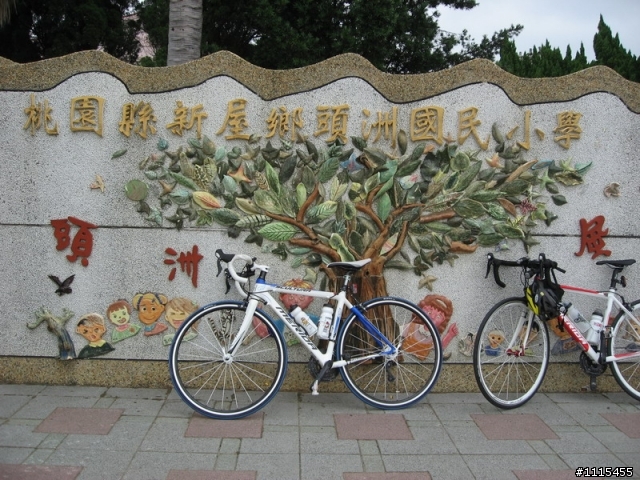2010.10.18大桃園走透透之風雨無阻勇闖十三小~