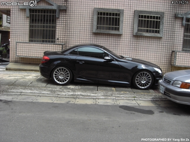 [巧遇] SLK 55 AMG 換 六系列 AC Schnitzer ?