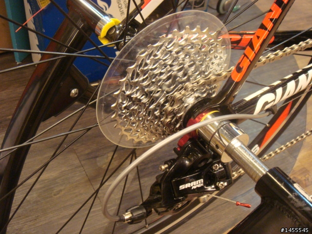 分享圖～我的第一台公路車2011年 GIANT TCR COMPOSITE SRAM APEX