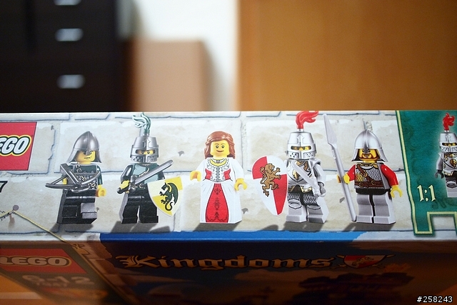 【西西分享】LEGO樂高-Kingdoms系列 監獄塔營救行動