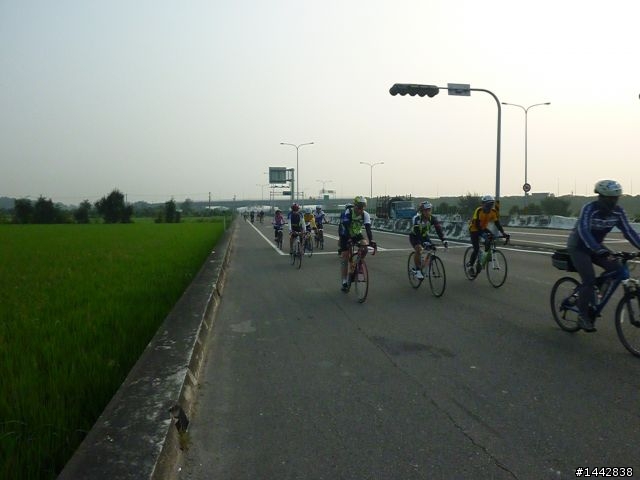 2010-10-2-NS~200k(邊騎邊拍)