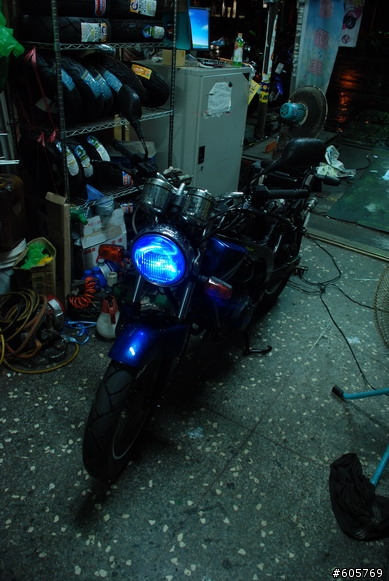再見雲豹之FZ2整車記~FIAT場車?原廠機車