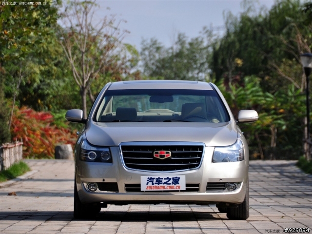 吉利首款中型車帝豪EC8上市