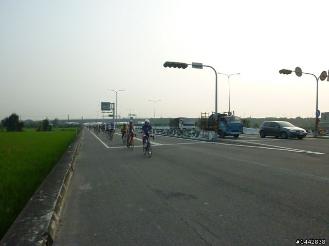 2010-10-2-NS~200k(邊騎邊拍)