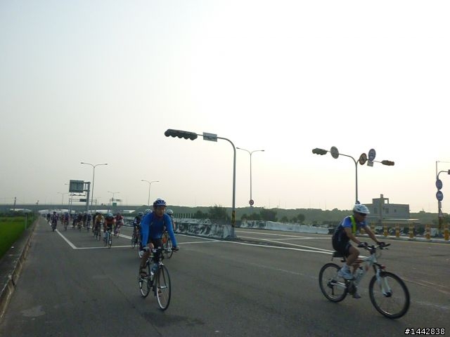 2010-10-2-NS~200k(邊騎邊拍)