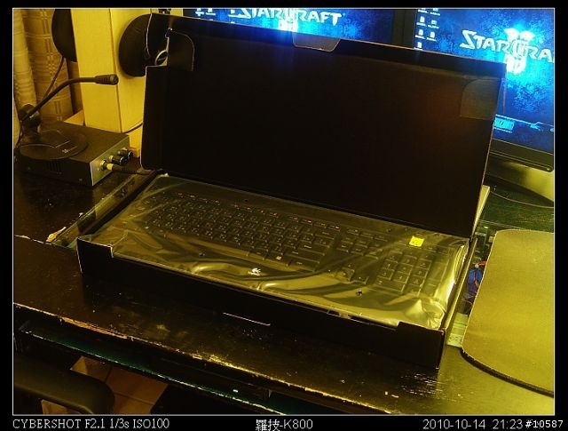 羅技無線炫光鍵盤K800-黑暗中躍動指尖的精靈