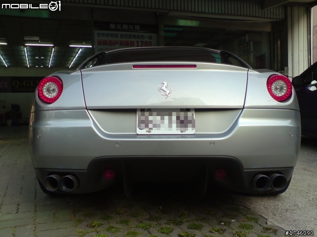 感謝天!  終於遇見法拉利599GTB HGTE  加  California